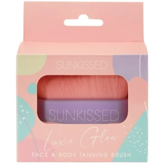 B&M Sunkissed Luxe Glow Face & Body Tanning Brush 1 B&M Sunkissed Luxe Glow Face & Body Tanning Brush